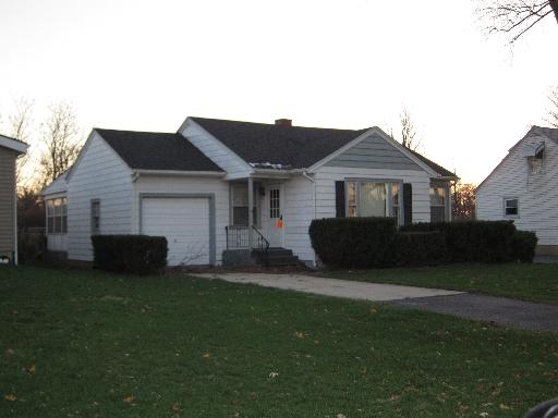 1079 Houston Ave, Elgin, IL 60120 photo 1