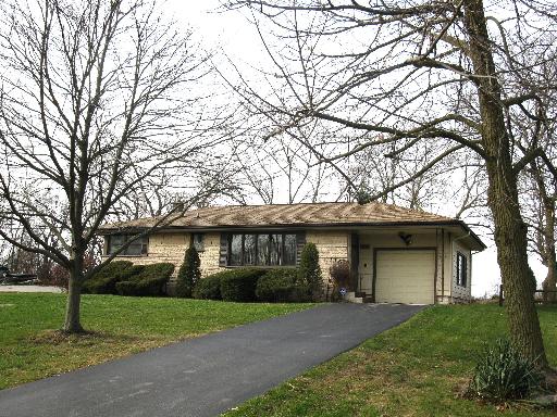 609 Hill Rd, Mchenry, IL 60050 photo 1