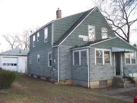 2202 Champlain, Ottawa, IL 61350 photo 2