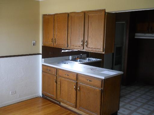 1209 E 142nd St, Dolton, IL 60419 photo 3