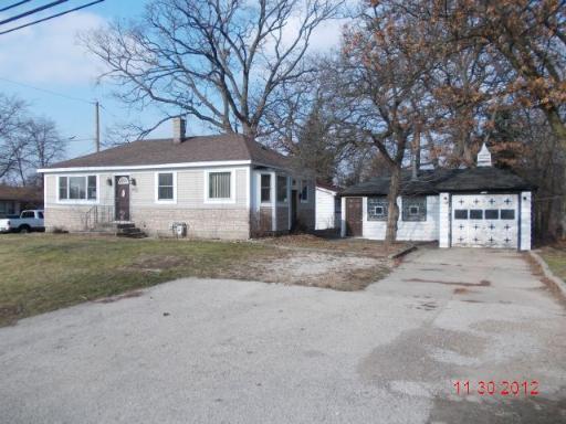 25760 Rollins Rd, Ingleside, IL 60041 photo 10