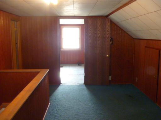 411 Elm St, Elgin, IL 60123 photo 9