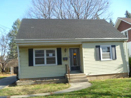 411 Elm St, Elgin, IL 60123 photo 1