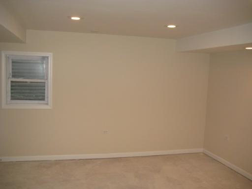 128 E Pine Ave, Bensenville, IL 60106 photo 14