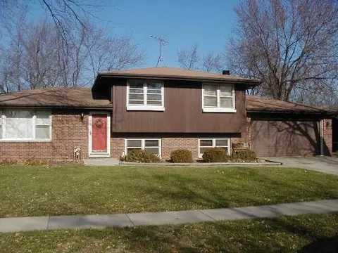 115 Prairie Dr, Minooka, IL 60447 photo 1