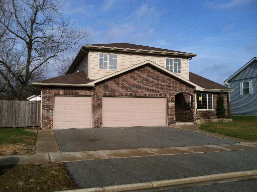 2804 Lancaster Dr, Markham, IL 60428 photo 1