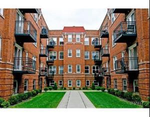 2111 E 67th St #302, Chicago, IL 60649 photo 1