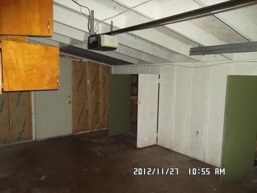 52 Circle Dr E, Montgomery, IL 60538 photo 10