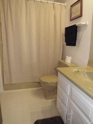 1090 S Nelson Ave #1, Kankakee, IL 60901 photo 9