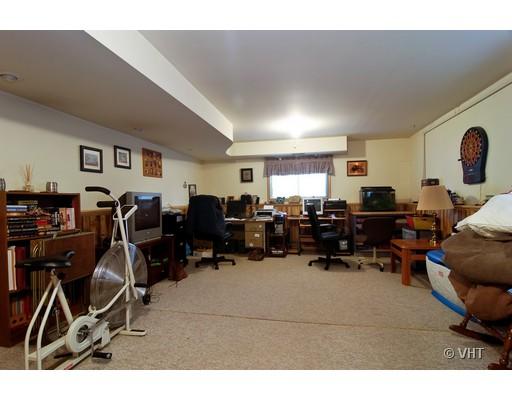 Undisclosed, Addison, IL 60101 photo 5