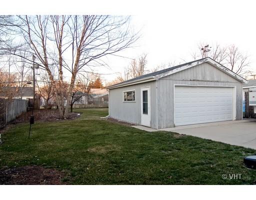 Undisclosed, Addison, IL 60101 photo 10
