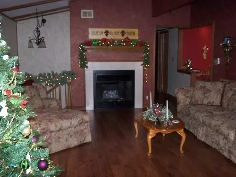 5 Oak Ter, Ottawa, IL 61350 photo 4