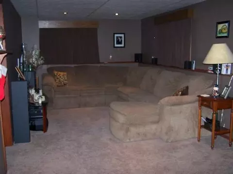 5 Oak Ter, Ottawa, IL 61350 photo 9
