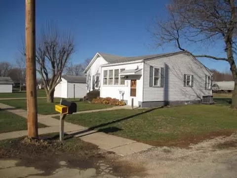 634 Elm St, Ladd, IL 61329 photo 11