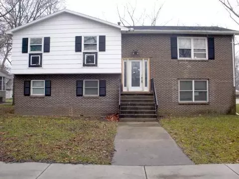 206 E Lincoln St, Seneca, IL 61360 photo 1