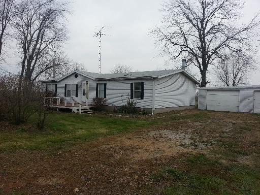 3182 E 1760, Sheldon, IL 60966 photo 1