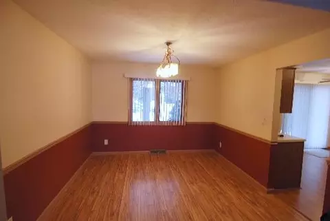 9662 Applegate Dr, Roscoe, IL 61073 photo 3