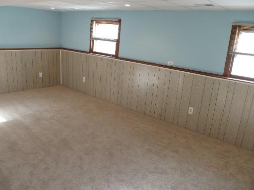 Undisclosed, Addison, IL 60101 photo 12