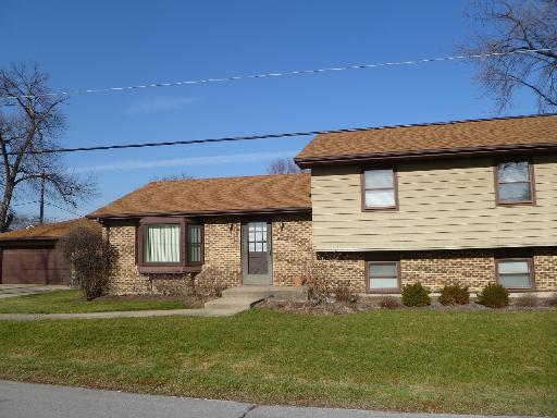 Undisclosed, Addison, IL 60101 photo 2