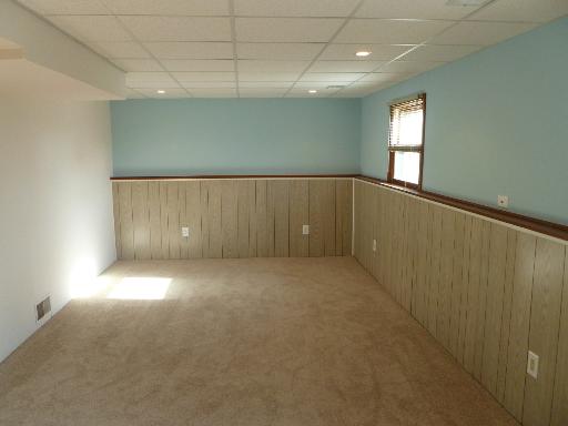 Undisclosed, Addison, IL 60101 photo 13