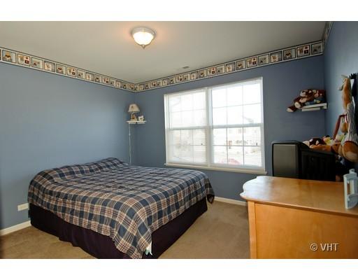 297 Sonora Dr, Elgin, IL 60124 photo 14