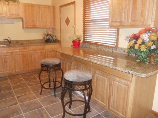 17003 Locust Dr, Hazel Crest, IL 60429 photo 5