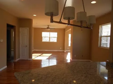 2129 6th St, Peru, IL 61354 photo 9