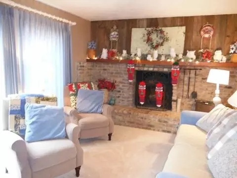 2130 E Tenth Rd, Oglesby, IL 61348 photo 5