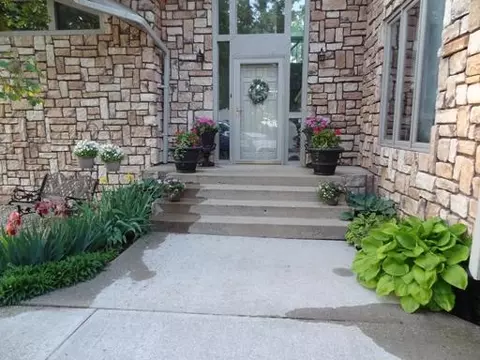 2130 E Tenth Rd, Oglesby, IL 61348 photo 2