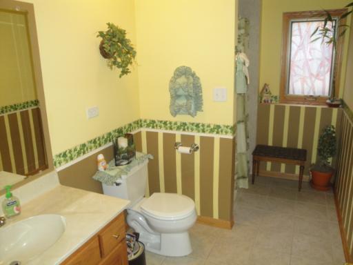 7827 Parkside Ave, Burbank, IL 60459 photo 14