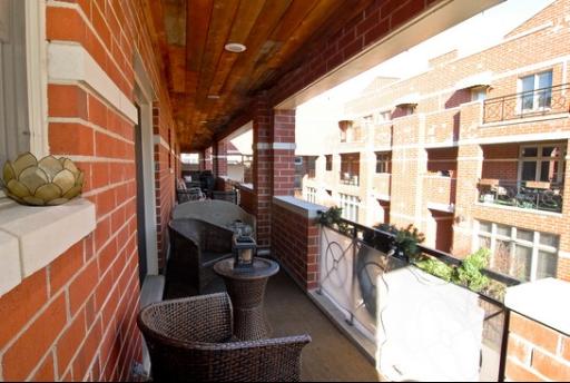 4151 N Milwaukee Ave #1, Chicago, IL 60641 photo 11