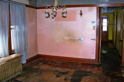 Undisclosed, Berwyn, IL 60402 photo 8