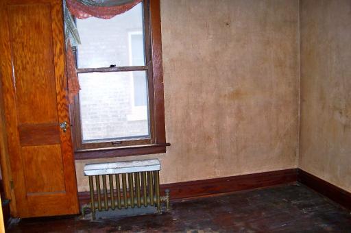 Undisclosed, Berwyn, IL 60402 photo 13