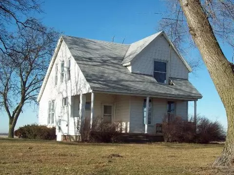 29123 E 1250 St, Walnut, IL 61376 photo 1
