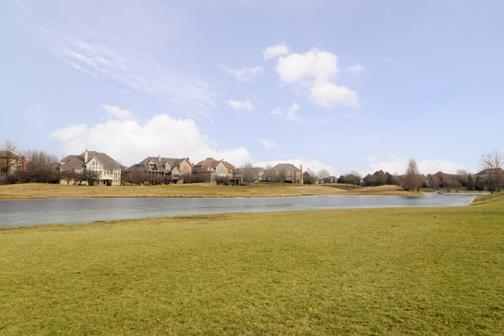 2414 Waterside Dr, Aurora, IL 60502 photo 15