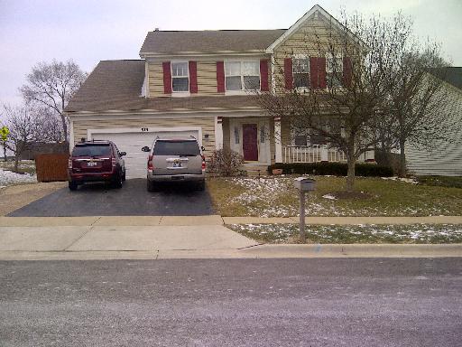 875 Columbine Dr, Elgin, IL 60123 photo 1