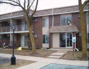1105 Miller Ln #211, Buffalo Grove, IL 60089 photo 1