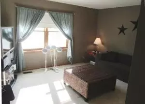 253 Robincrest Ln, Lindenhurst, IL 60046 photo 9