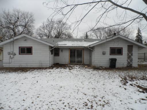 1460 Elizabeth Ct, Hoffman Estates, IL 60195 photo 2