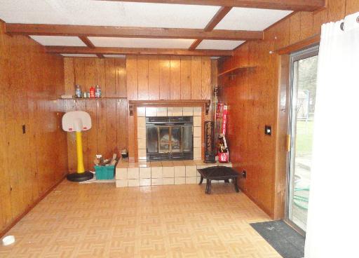 893 Stewart Ave, Elgin, IL 60120 photo 8