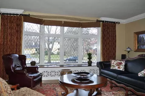 207 Maplewood Rd, Riverside, IL 60546 photo 5