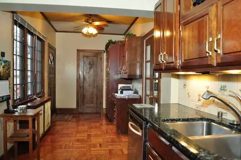 207 Maplewood Rd, Riverside, IL 60546 photo 15