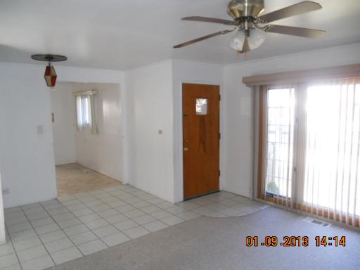 488 W Green Dr, Wheeling, IL 60090 photo 2