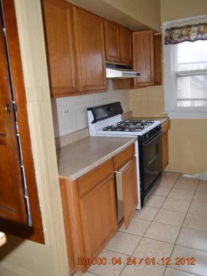843 Augusta Ave, Elgin, IL 60120 photo 5