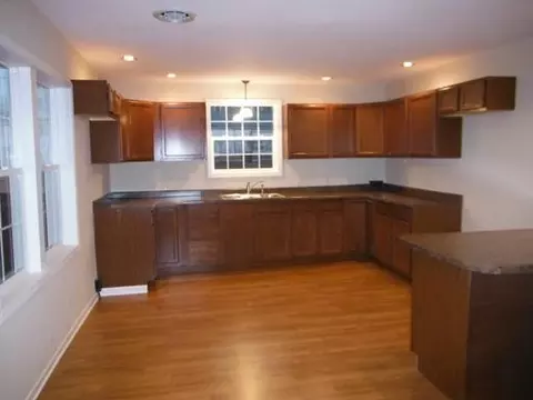 218 E Minnesota St, Spring Valley, IL 61362 photo 7