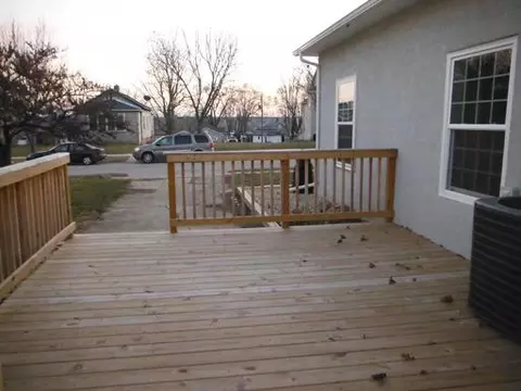 218 E Minnesota St, Spring Valley, IL 61362 photo 2