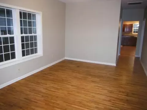 218 E Minnesota St, Spring Valley, IL 61362 photo 3