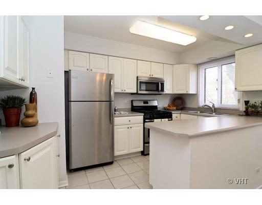 1481 Chippewa Trl, Wheeling, IL 60090 photo 4