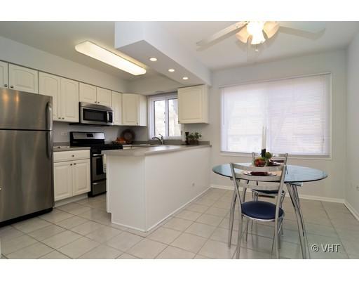 1481 Chippewa Trl, Wheeling, IL 60090 photo 5