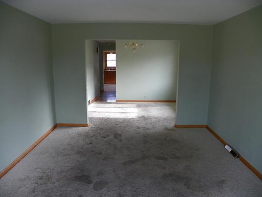 8007 Mcvicker Ave, Burbank, IL 60459 photo 3